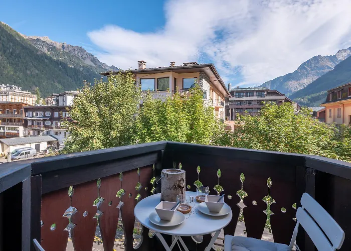 Apartment Le Balcon Du Brevent - - Vue Montagne *